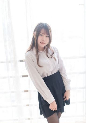 相亲对象是强硬的问题学生